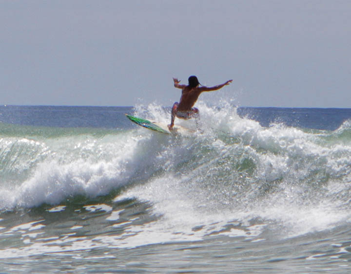 Деятельность волн. Легендарный Surf.